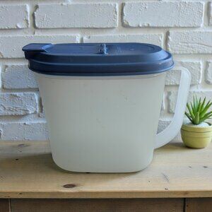 Vintage Tupperware Slim Line 1 Qt Sheer Pitcher #2189d-1 Blue Lid